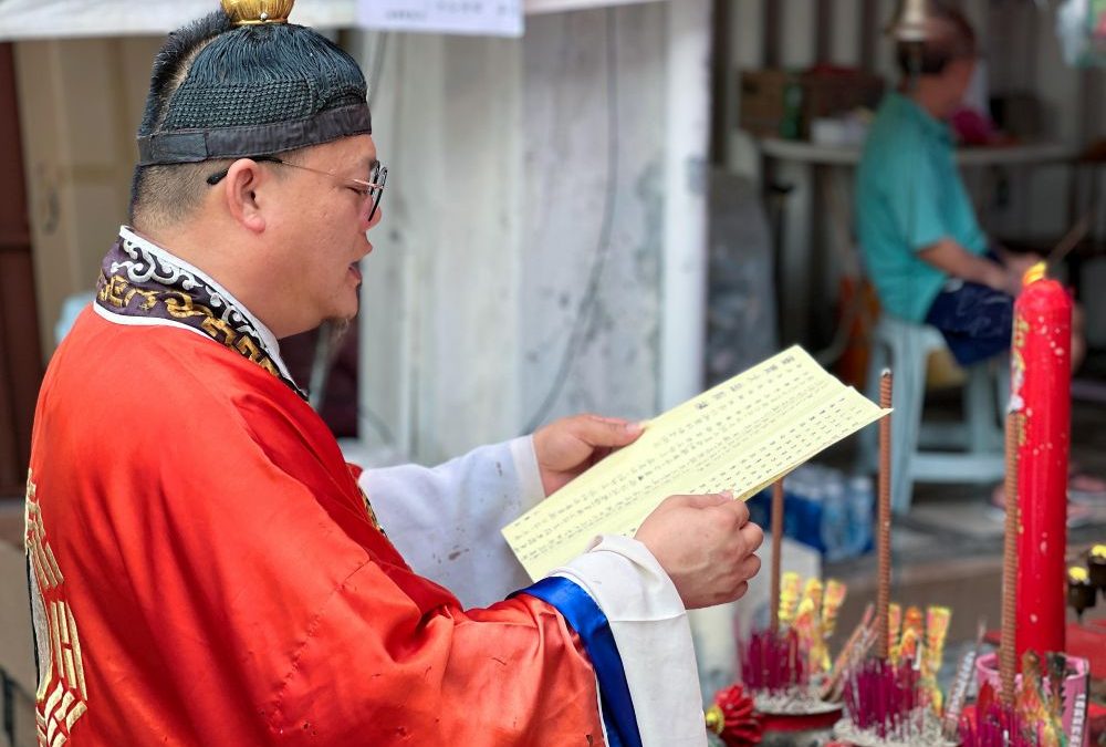 100 Days After Death: Chinese Buddhism and Taoism Mourning Period