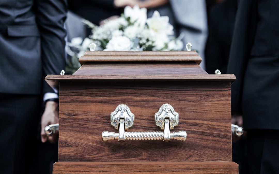 Coffin vs Casket: What’s the Difference & How to Choose?